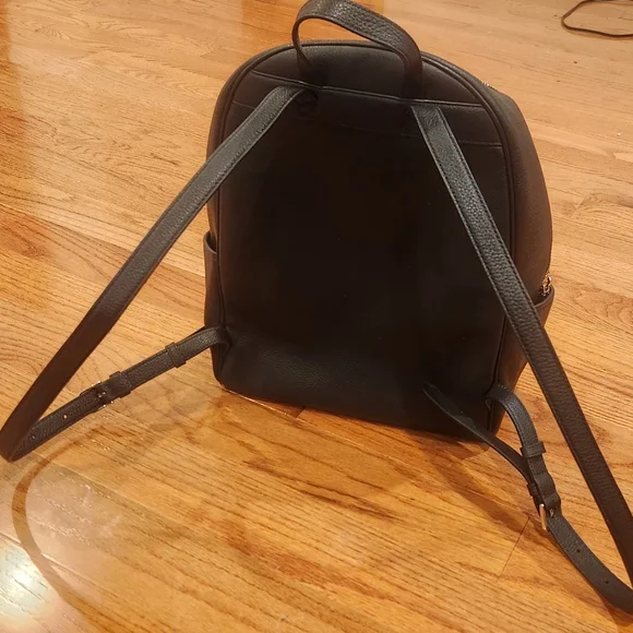 Kate Spade Black Textured Backpack display picture 1